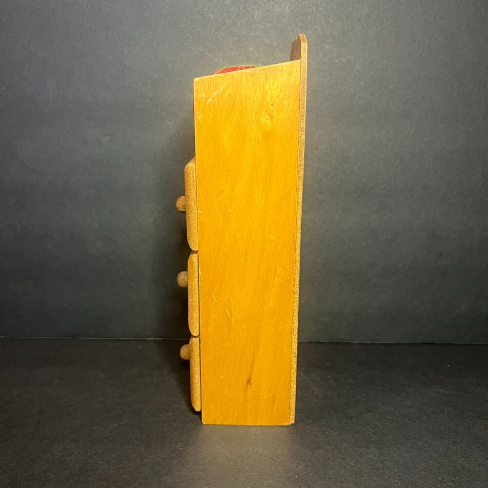 Vintage Hangable Wooden 3 Drawer Sewing Organizer w/ Pincushion Florida Souvenir - Picture 6 of 9
